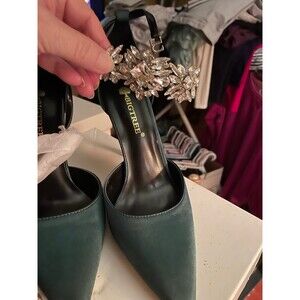 NEW Big Tree Green Satin Jeweled Ankle Strap Size US 7.5 EU 38 3.5” Heel